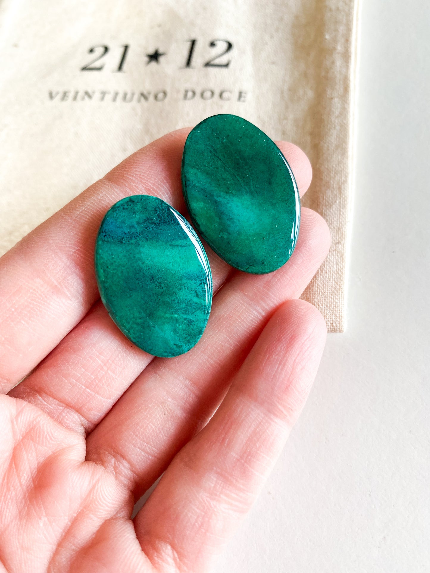 Aros Ovalo Jade