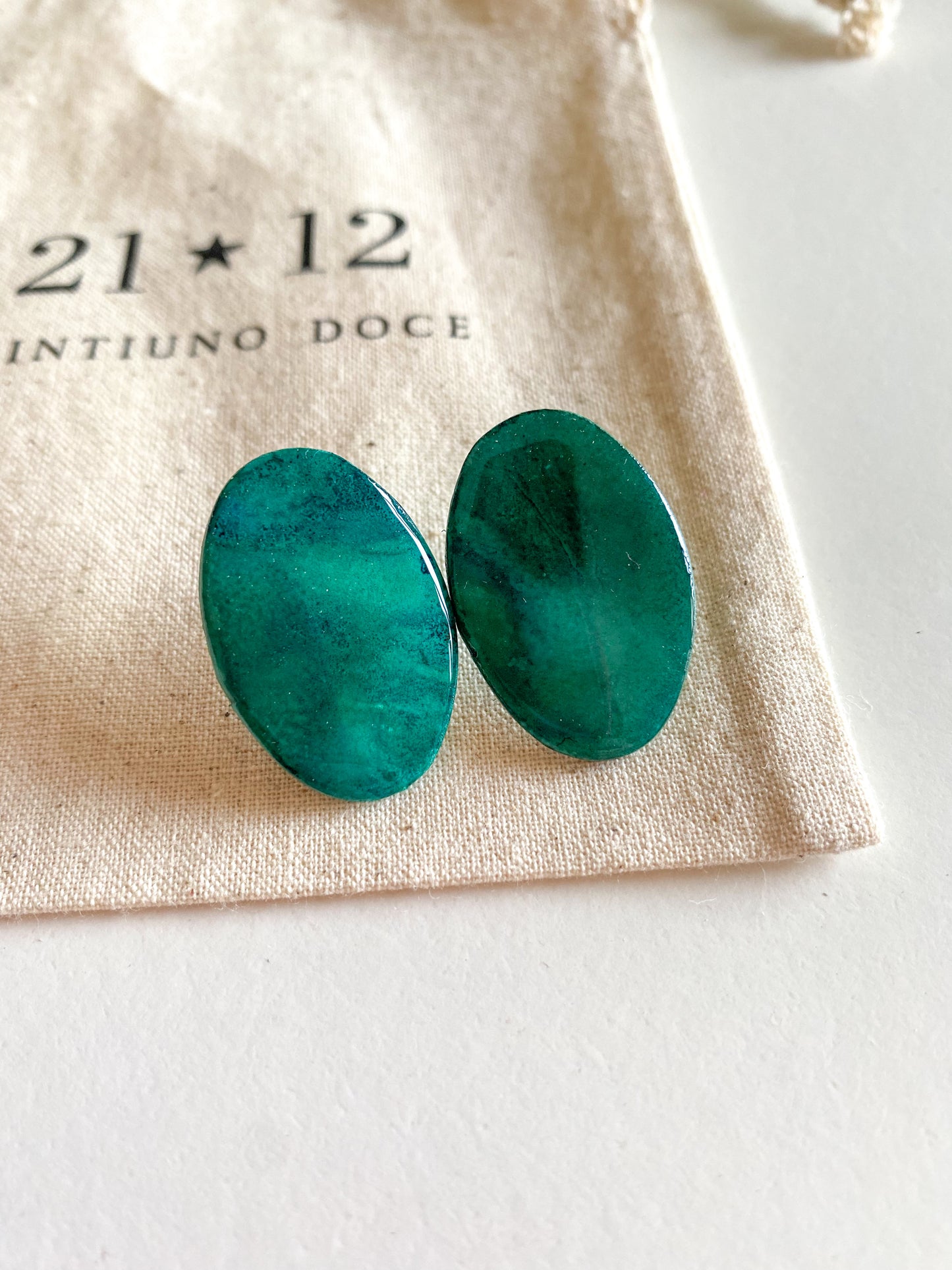 Aros Ovalo Jade