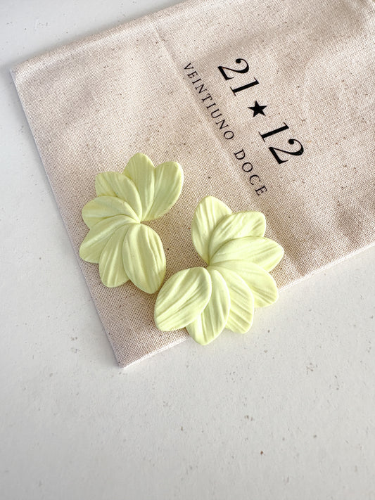 Aros Josefa Amarillo Pastel