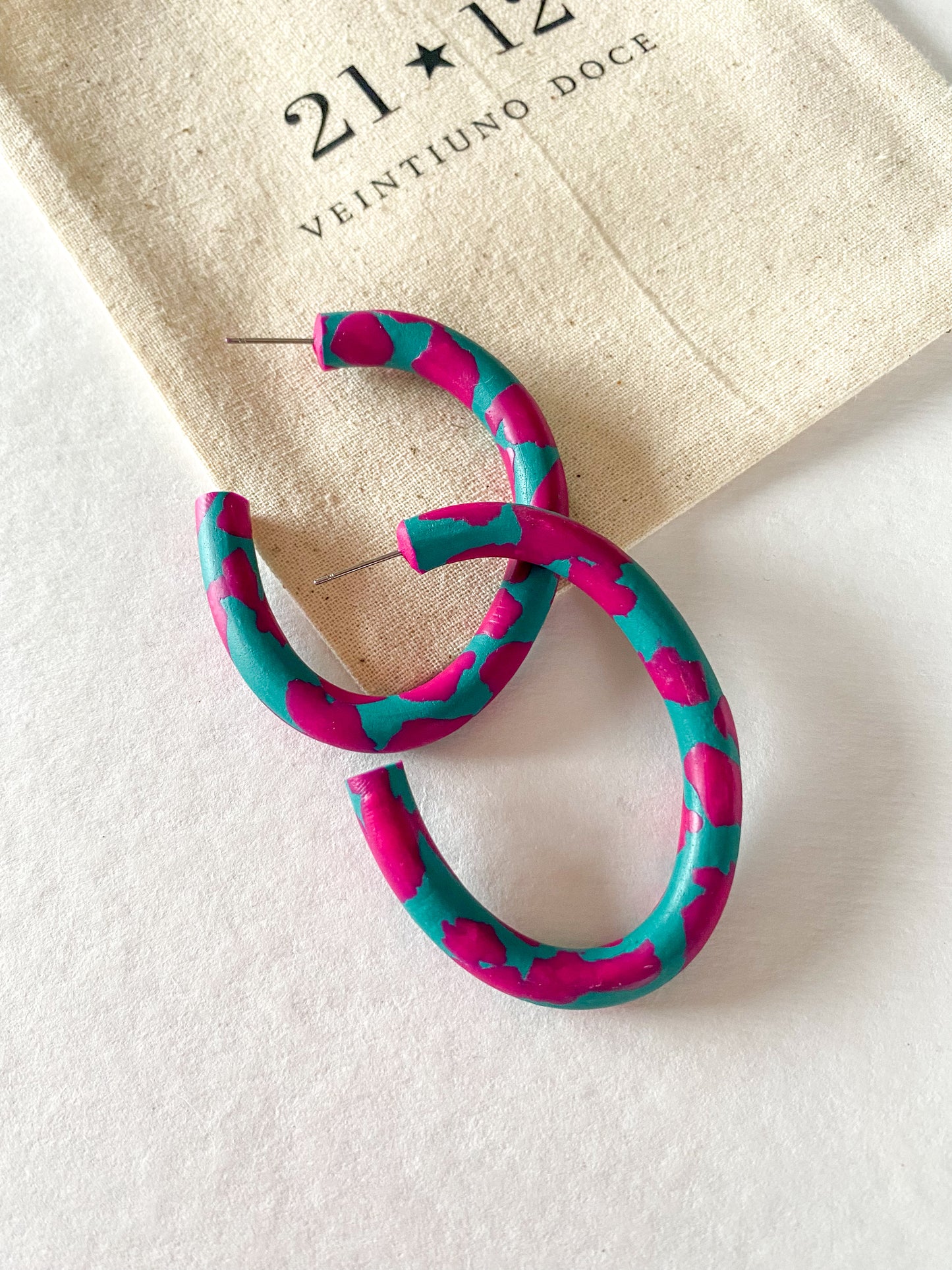 Aros Argollas Badi Fucsia