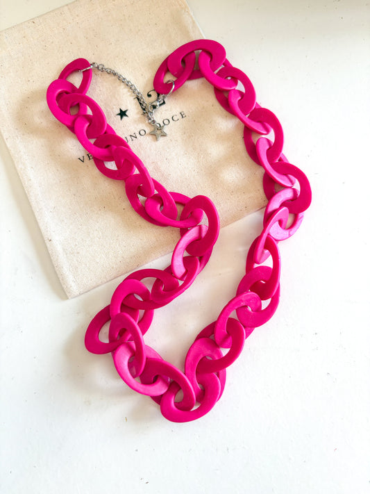 Collar Cadena Fucsia