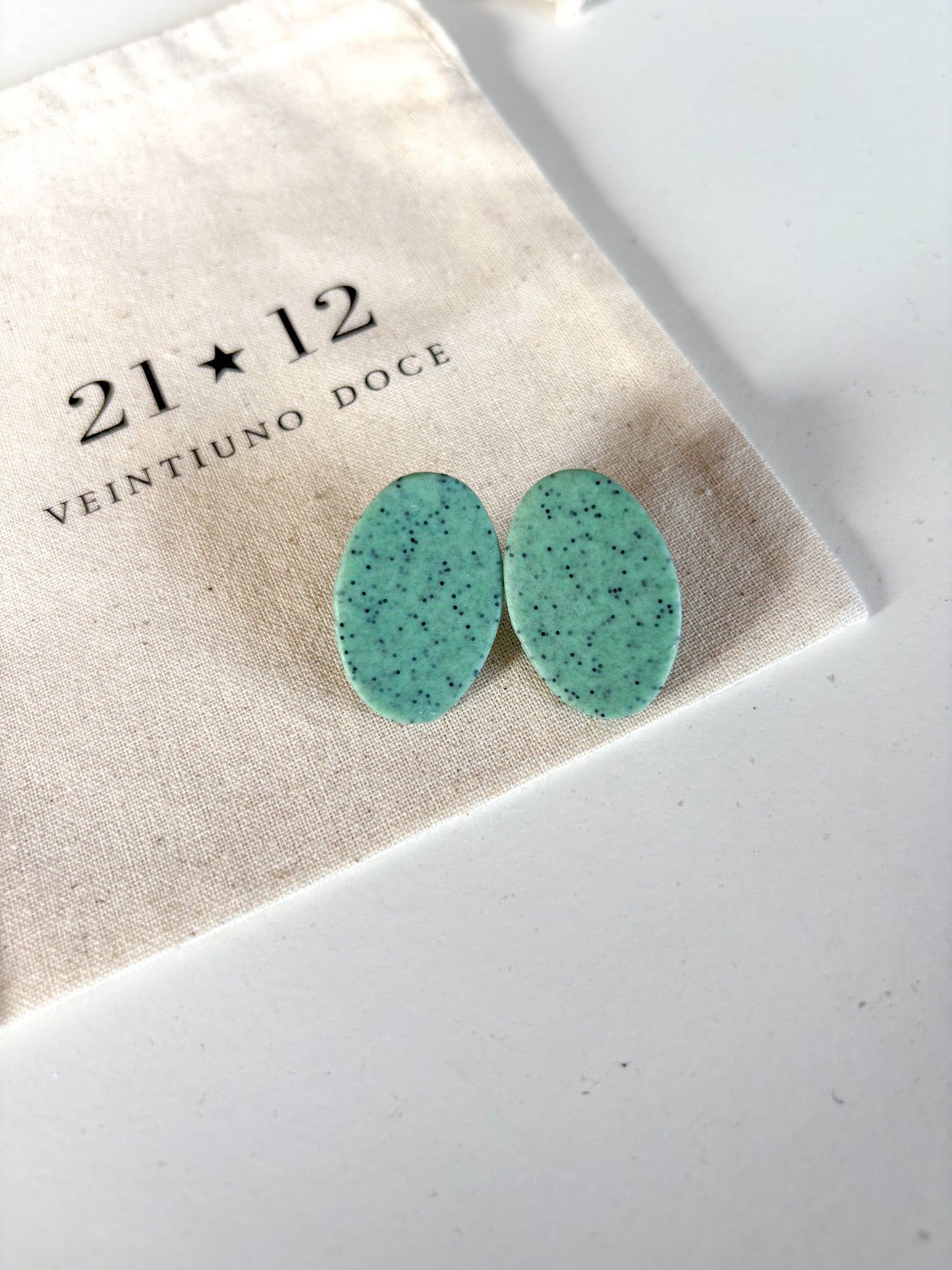 Aros Óvalo Turquesa granito