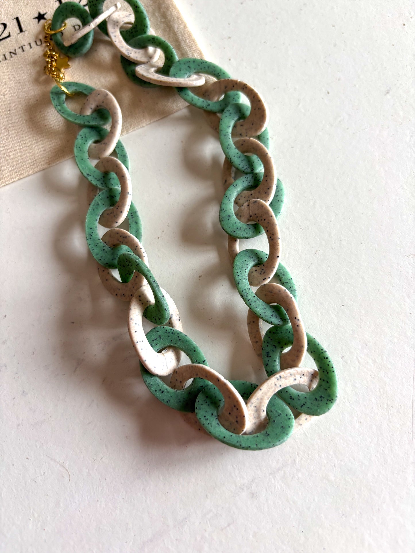 Collar Cadena Beige / Turquesa Granito